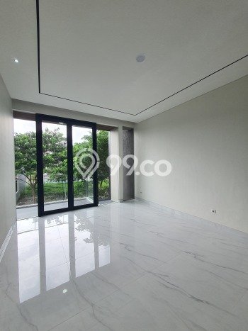 Rumah Luxury Modern Tanpa Renovasi di Citraland Surabaya Rumah Luxury Modern Tanpa Renovasi di Citraland Surabaya