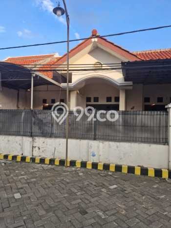 Rumah Modern Cantik 3 KT Bisa Langsung Pindah di Sidoarjo Rumah Modern Cantik 3 KT Bisa Langsung Pindah di Sidoarjo