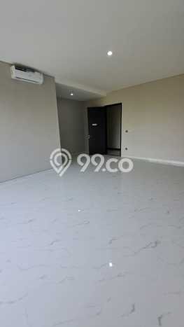 GOOD DEAL! Rumah Strategis di , Luas 264m2m² Bangunan 576m2m² GOOD DEAL! Rumah Strategis di , Luas 264m2m² Bangunan 576m2m²