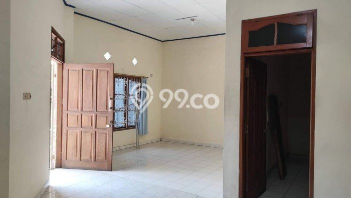 Siap Huni Rumah Mewah 4 Kamar di Koja Dekat ke Mana Saja Siap Huni Rumah Mewah 4 Kamar di Koja Dekat ke Mana Saja