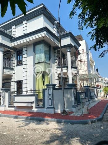 Siap Huni Rumah Mewah 7 Kamar di Deli Tua Dekat ke Mana Pun Siap Huni Rumah Mewah 7 Kamar di Deli Tua Dekat ke Mana Pun