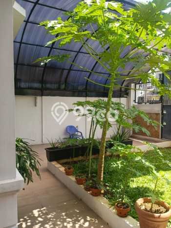 Rumah Luxury Modern Tanpa Renovasi di Taman Surya Jakarta Barat Rumah Luxury Modern Tanpa Renovasi di Taman Surya Jakarta Barat