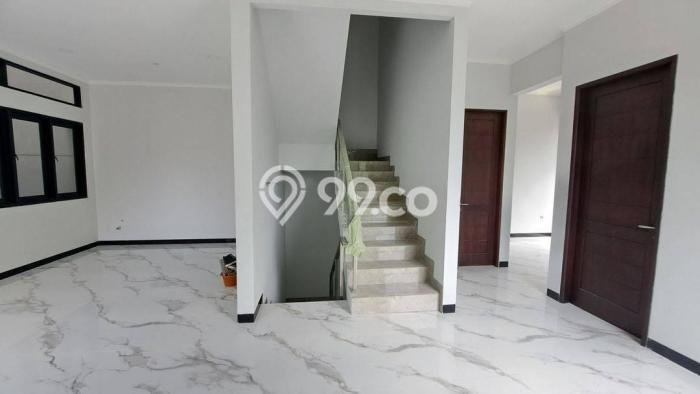 Ready to Use! Luxury House LT 102m2 Desain Modern di Sunter Ready to Use! Luxury House LT 102m2 Desain Modern di Sunter