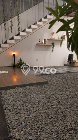 Rumah Elit Modern Tanpa Renovasi di Setra Duta Bandung Rumah Elit Modern Tanpa Renovasi di Setra Duta Bandung