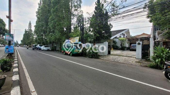 Tanah Kawasan Dago, Luas 1072m², Lokasi Premium, Disewakan Tanah Kawasan Dago, Luas 1072m², Lokasi Premium, Disewakan