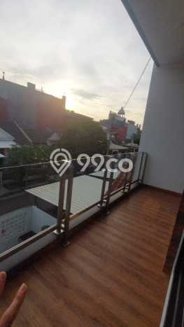 For Sale! Premium House LT 180m2 Desain Modern di BSD Nusaloka For Sale! Premium House LT 180m2 Desain Modern di BSD Nusaloka