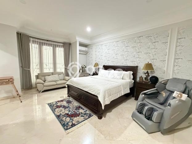 Rumah Elit Modern Siap Huni di BSD City Tangerang Rumah Elit Modern Siap Huni di BSD City Tangerang