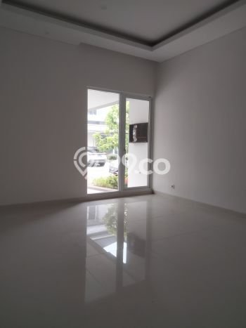 Rumah Elit Modern Siap Huni di Gading Serpong Tangerang Rumah Elit Modern Siap Huni di Gading Serpong Tangerang