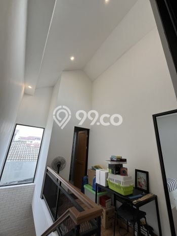 Dijual Hunian Rumah Terawat 3 Kamar di BSD Nusaloka, Tangerang Dijual Hunian Rumah Terawat 3 Kamar di BSD Nusaloka, Tangerang