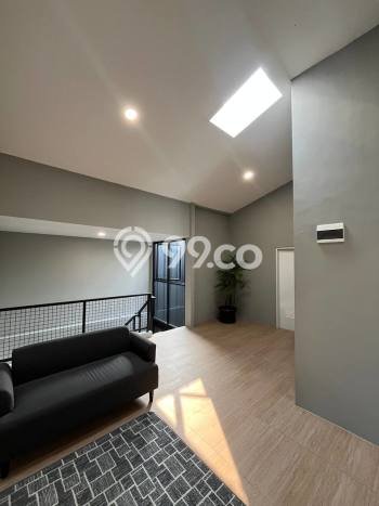 Rumah Elit LB 175m2 Siap Huni Desain Elegan di Ciater, Tangerang Rumah Elit LB 175m2 Siap Huni Desain Elegan di Ciater, Tangerang