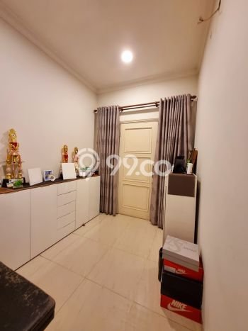 Rumah Elit LB 220m2 Siap Huni Desain Elegan di Gading Serpong, Tangerang Rumah Elit LB 220m2 Siap Huni Desain Elegan di Gading Serpong, Tangerang