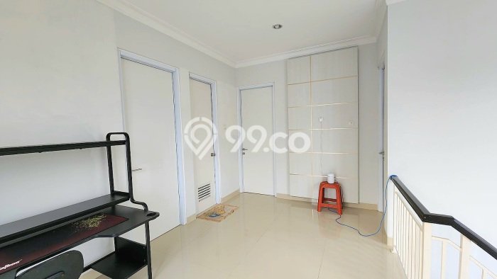 Rumah Mewah LB 300m2 Siap Pakai Desain Elegan di Gading Serpong, Tangerang Rumah Mewah LB 300m2 Siap Pakai Desain Elegan di Gading Serpong, Tangerang
