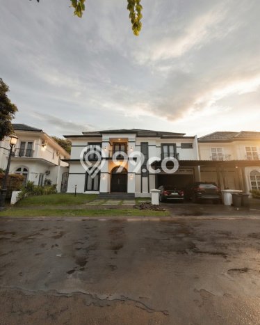 Jual Rumah Mewah Elegan Dengan View Cantik di BSD City, Tangerang Jual Rumah Mewah Elegan Dengan View Cantik di BSD City, Tangerang