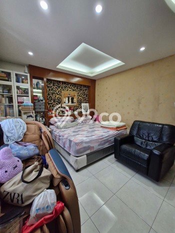For Sale! Luxury House LT 240m2 Desain Modern di BSD The Green For Sale! Luxury House LT 240m2 Desain Modern di BSD The Green