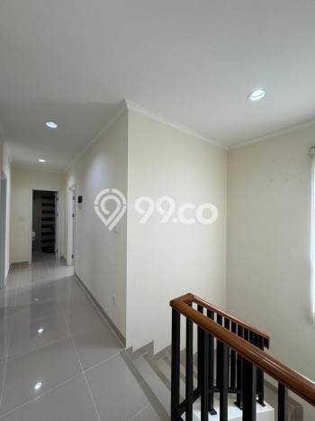 Disewakan! Rumah 4 Kamar Tidur &
2 Kamar Mandi di Gading Serpong, Tangerang Disewakan! Rumah 4 Kamar Tidur &
2 Kamar Mandi di Gading Serpong, Tangerang