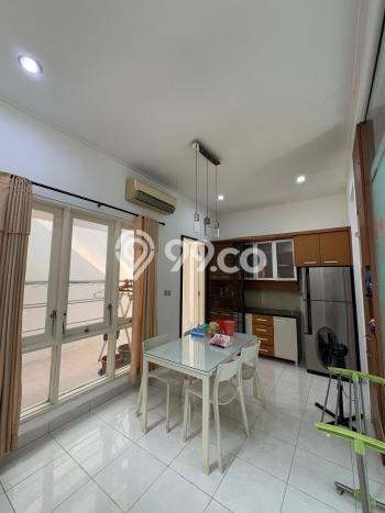 Rumah Luxury Modern Tanpa Renovasi di Gading Serpong Tangerang Rumah Luxury Modern Tanpa Renovasi di Gading Serpong Tangerang