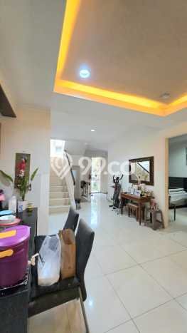 Rumah Elit LB 190m2 Siap Pakai Desain Elegan di Gading Serpong, Tangerang Rumah Elit LB 190m2 Siap Pakai Desain Elegan di Gading Serpong, Tangerang