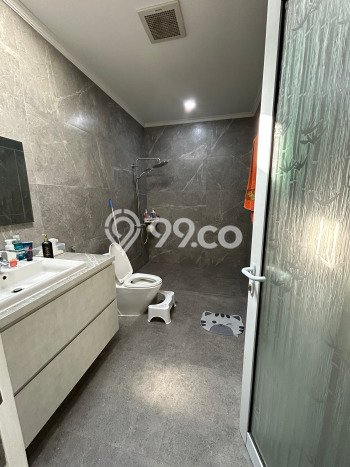 Hunian Mewah LB 190m2 Siap Pakai Desain Elegan di Gading Serpong Cluster Bohemia, Tangerang Hunian Mewah LB 190m2 Siap Pakai Desain Elegan di Gading Serpong Cluster Bohemia, Tangerang