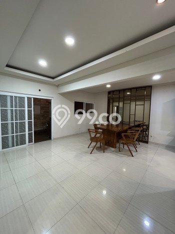 Rumah Eksklusif Dijual LT 128m2 di Gading Serpong Serenade Lake, Tangerang Rumah Eksklusif Dijual LT 128m2 di Gading Serpong Serenade Lake, Tangerang
