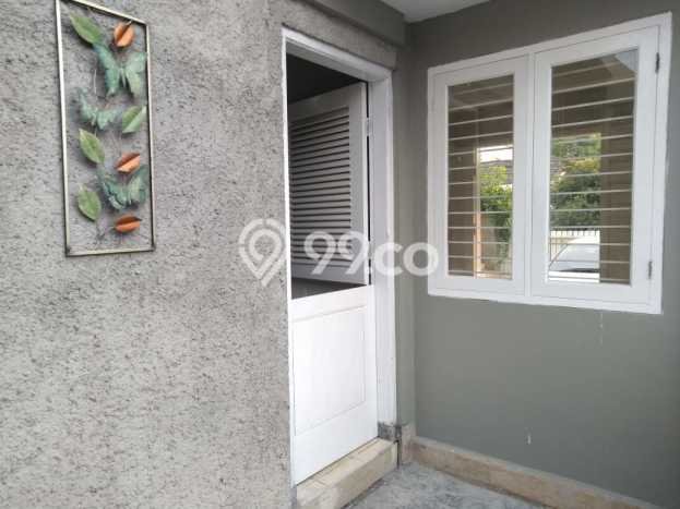 Rumah Modern 4 KT LT 122m2 di BSD Griya Loka Rumah Modern 4 KT LT 122m2 di BSD Griya Loka