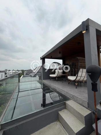 Jual Rumah Luas Megah Dengan View Cantik di BSD Green Wich, Tangerang Jual Rumah Luas Megah Dengan View Cantik di BSD Green Wich, Tangerang