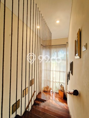Jual Rumah Luas Megah Dengan View Cantik di Alam Sutera, Tangerang Jual Rumah Luas Megah Dengan View Cantik di Alam Sutera, Tangerang