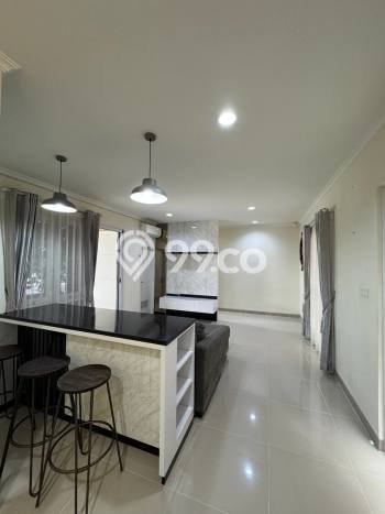 Disewakan! Rumah 4 Kamar Tidur &
2 Kamar Mandi di Gading Serpong, Tangerang Disewakan! Rumah 4 Kamar Tidur &
2 Kamar Mandi di Gading Serpong, Tangerang