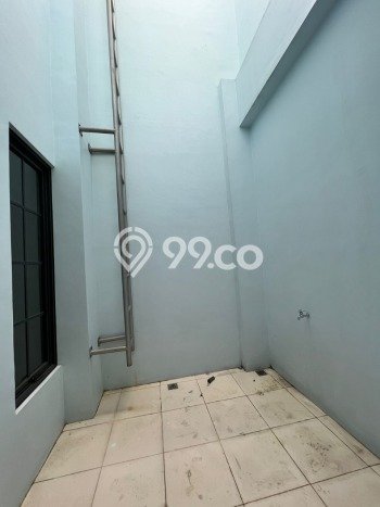 Rumah Strategis Minimalis Lb 150m2 di Sindang Jaya, Tangerang Rumah Strategis Minimalis Lb 150m2 di Sindang Jaya, Tangerang