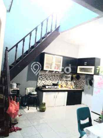 Rumah lama terawat area antapani Rumah lama terawat area antapani