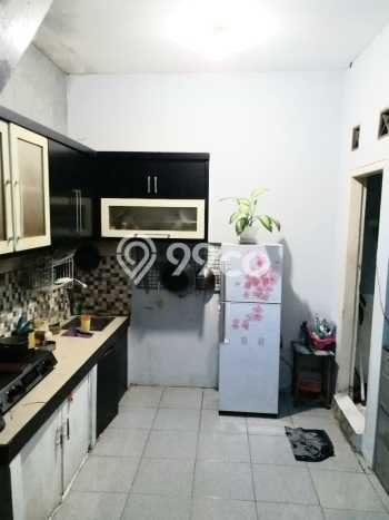 Rumah lama terawat area antapani Rumah lama terawat area antapani