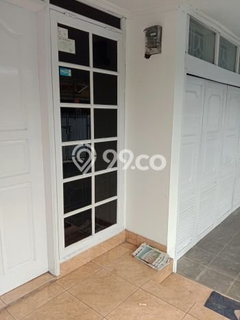 Rumah Antapani starategis pinggir jalan besar Rumah Antapani starategis pinggir jalan besar