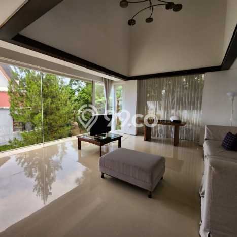 Rumah Cantik Full Furnish di Sayap Dago Bandung Rumah Cantik Full Furnish di Sayap Dago Bandung