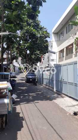 Dijual Rumah Kost di Surya Sumantri, Bandung, 29 KT, 29 KM, Bangunan 340m2 Dijual Rumah Kost di Surya Sumantri, Bandung, 29 KT, 29 KM, Bangunan 340m2