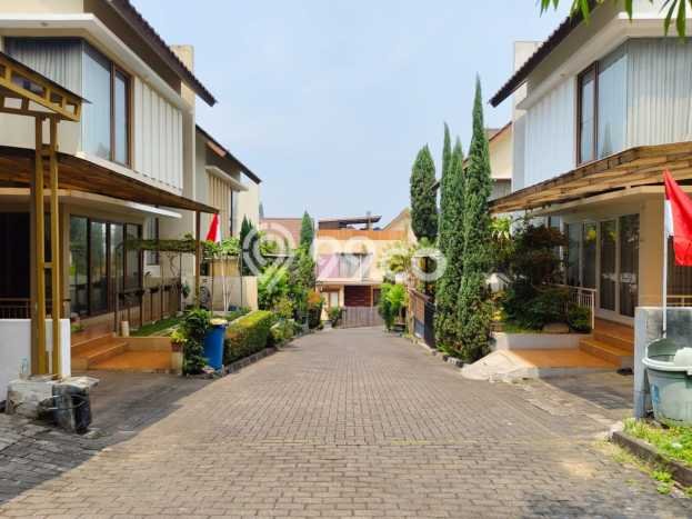 Lahan Dijual Lokasi Strategis di Bandung dengan Luas 269m2 Lahan Dijual Lokasi Strategis di Bandung dengan Luas 269m2