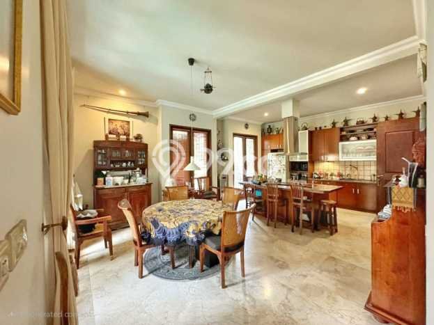Dijual Rumah Mewah Megah Dengan View Cantik di Geger Kalong, Bandung Dijual Rumah Mewah Megah Dengan View Cantik di Geger Kalong, Bandung