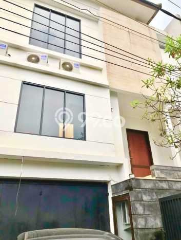 LOKASI STRATEGIS! Hotel di , Luas 300m2m², Pusat Komersial, Jalan Utama LOKASI STRATEGIS! Hotel di , Luas 300m2m², Pusat Komersial, Jalan Utama