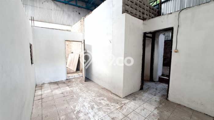 Gudang Disewakan di Area Ramai Padalarang, Bandung Barat Gudang Disewakan di Area Ramai Padalarang, Bandung Barat