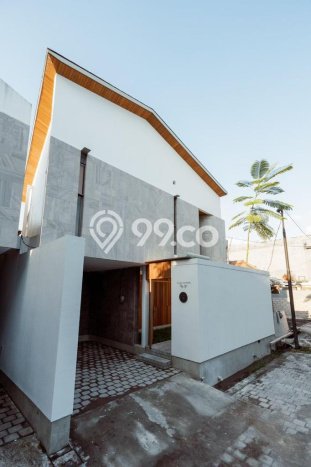 Rumah Berkualitas , Badung, Luas 170m2m² LB 182m2m² Rumah Berkualitas , Badung, Luas 170m2m² LB 182m2m²