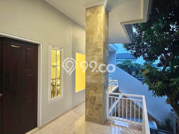 For Sale! Luxury House LT 500m2 Desain Modern di Gatot Subroto For Sale! Luxury House LT 500m2 Desain Modern di Gatot Subroto