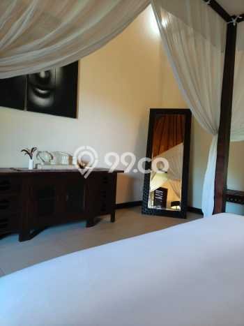 FOR SALE! Vila di , Area 235m2m², Dekat Mudah Fasilitas Umum FOR SALE! Vila di , Area 235m2m², Dekat Mudah Fasilitas Umum