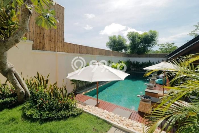 Vila Kawasan , Ukuran 813m2m², Ideal untuk hunian Anda Vila Kawasan , Ukuran 813m2m², Ideal untuk hunian Anda