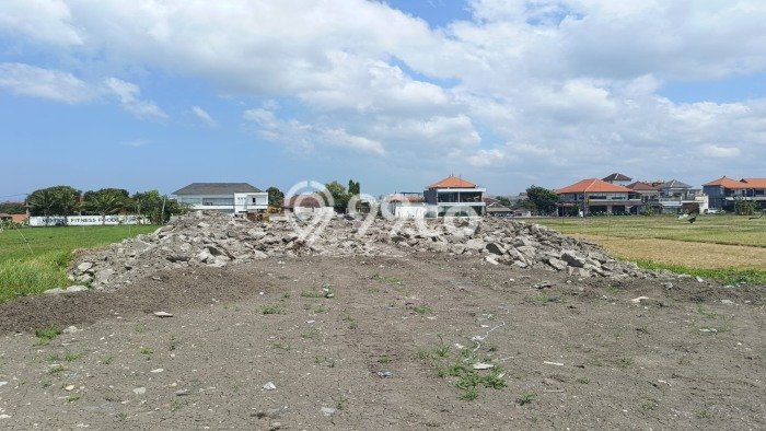 HARGA MENARIK! Tanah Kawasan , Luas 3000m2m², Lingkungan Nyaman, Bebas Banjir HARGA MENARIK! Tanah Kawasan , Luas 3000m2m², Lingkungan Nyaman, Bebas Banjir