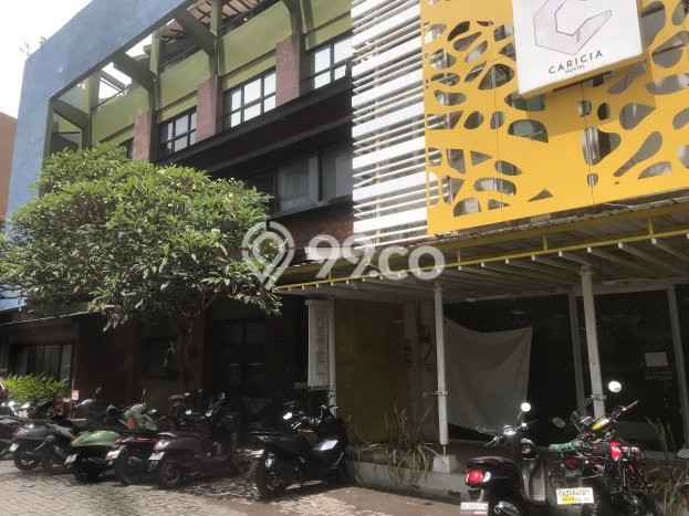Unit Ruko Dijual di Badung LT 69m2 & LB 207m2 Unit Ruko Dijual di Badung LT 69m2 & LB 207m2