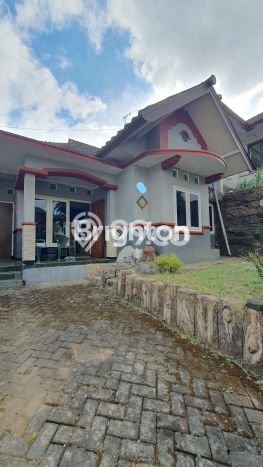 Rumah Exclusive LT 117m2m² / LB 80m2m² di Kompleks Perumahan Bumiaji, Batu Rumah Exclusive LT 117m2m² / LB 80m2m² di Kompleks Perumahan Bumiaji, Batu