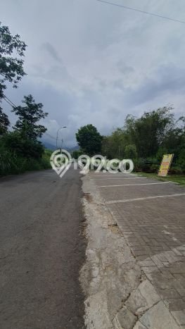 Tanah Komersial Kawasan Junrejo, Luas 800m2m², Akses Mudah Tanah Komersial Kawasan Junrejo, Luas 800m2m², Akses Mudah