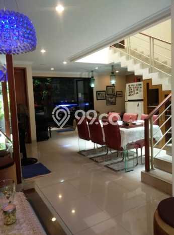 Rumah Mewah Dijual LT 150m2 di Tebet, Jakarta Selatan Rumah Mewah Dijual LT 150m2 di Tebet, Jakarta Selatan