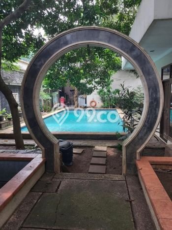 Jual Rumah Luas Megah Dengan View Eksklusif di Kemang, Jakarta Selatan Jual Rumah Luas Megah Dengan View Eksklusif di Kemang, Jakarta Selatan