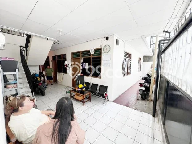 Dijual Rumah Kost di Setiabudi, Jakarta Selatan, 42 KT, 10 KM, Bangunan 796m2 Dijual Rumah Kost di Setiabudi, Jakarta Selatan, 42 KT, 10 KM, Bangunan 796m2