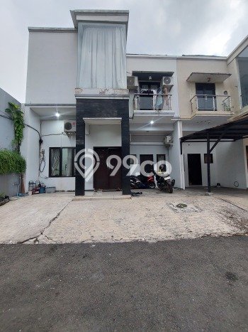 Hunian Eksklusif Dijual LT 104m2 di Pancoran, Jakarta Selatan Hunian Eksklusif Dijual LT 104m2 di Pancoran, Jakarta Selatan