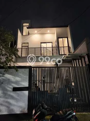 Tersedia Rumah Kost di Setiabudi, Jakarta Selatan 9 Kamar Tersedia Rumah Kost di Setiabudi, Jakarta Selatan 9 Kamar
